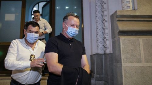 VIDEO Fostul șef de la Oficiul pentru Combaterea Spălării Banilor, acuzat că și-a falsificat diploma de bacalaureat, a fost reținut pentru 24 de ore