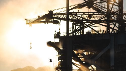 Gigantul petrolier de stat din Arabia Saudită, Aramco, închide rafinăria Ras Tanura, una dintre cele mai mari din Orientul Mijlociu, după un atac cu drone