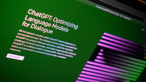 ByteDance, gigantul chinez care deține TikTok, recunoaște că folosește ChatGPT pentru a-și dezvolta propriile modele de Inteligență Artificială / OpenAI i-a suspendat contul pe platforma sa