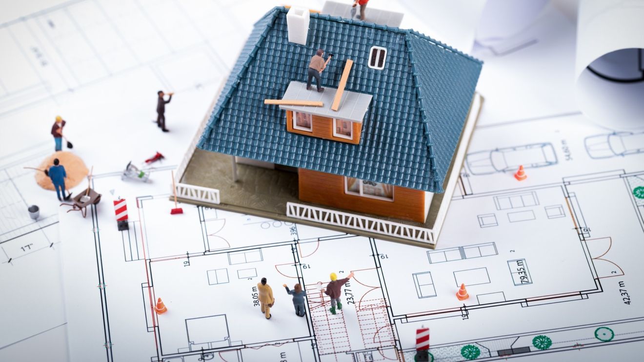 Raport în piața șantierelor: Peste 29.000 de investiții în domeniul construcțiilor, contabilizate în 2022/ Cele mai multe proiecte sunt în sectorul Rezidențial, dar Infrastructura a înregistrat cea mai mare creștere