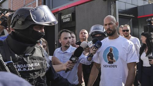 Andrew Tate nu va fi acuzat penal în cazul plângerilor formulate de patru femei într-un proces civil în Marea Britanie