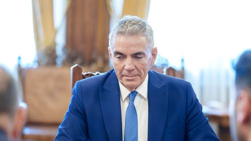 Sindicatul Europol: Polițiștii sunt complet contrariați și nu mai reușesc să înțeleagă care este diferența dintre un “spăgar” și un “vicepremier” / Nu mai disting clar granița dintre “fraierii” care plătesc taxe și impozite și “șmecherii” care oferă mită pentru a-și “optimiza” profitul