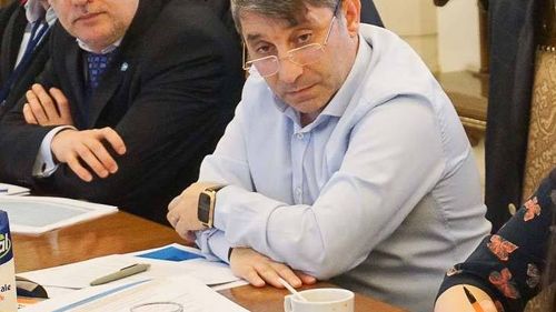 DOCUMENT Examenul de admitere la colegiile naționale să nu mai fie prevăzut în lege, Limba română să rămână probă distinctă la Bacalaureat, capitolul privind educația specială să fie rescris integral, să existe criterii clare pentru burse, cere Federația părinților