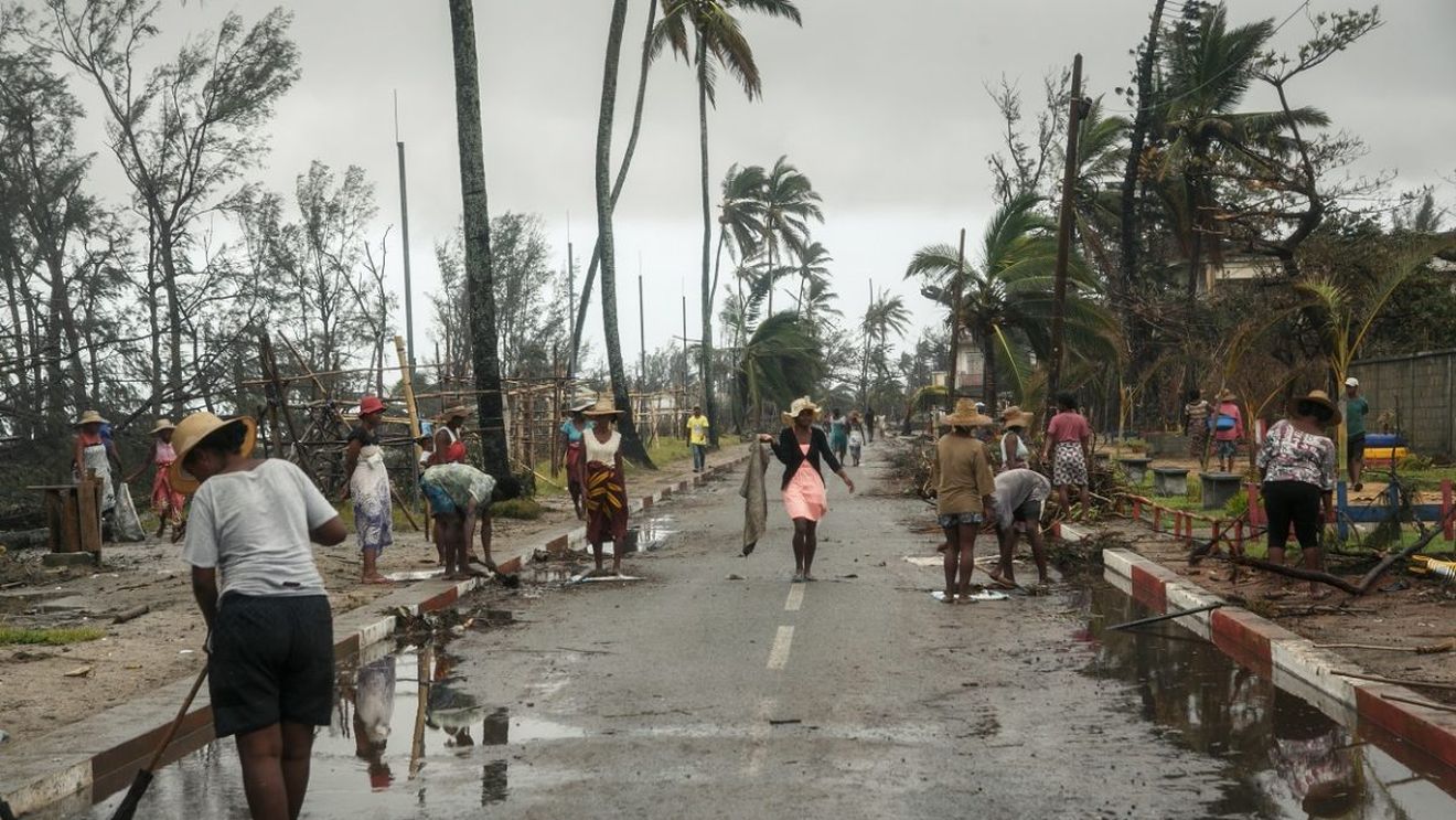 Un oraș din Madagascar, distrus aproape complet de un ciclon