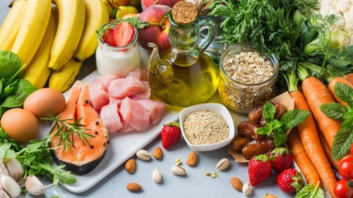 Cum putem să adaptăm principiile dietei mediteraneene la specificul românesc / Chef Ciprian Nicolescu: „Nu avem o tradiție foarte bună în a găti legumele, dar putem aduce gustul Mediteranei în bucătăria românească”