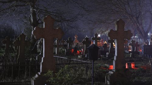 Raed Arafat: Regulile pentru înmormântare trebuie schimbate, să devină mai permisive, pentru ca lumea să facă ritualul după obiceiuri/ Este un ordin al Ministerului Sănătății care trebuie ajustat