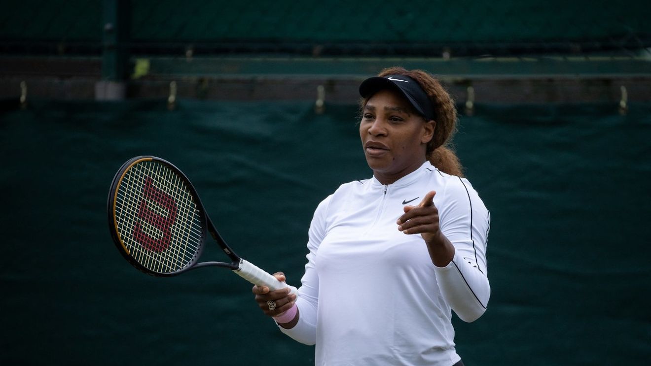 Serena Williams a abandonat în primul tur al turneului de la Wimbledon după o accidentare la coapsa dreaptă