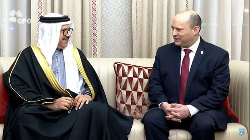 Naftali Bennett a sosit în Bahrain la prima vizită a unui prim-ministru israelian în această monarhie arabă din Golf