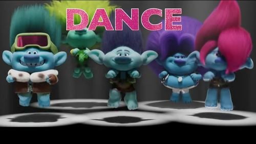 Grupul NSYNC a lansat primul single în componenţa sa originală după o pauză de peste 20 de ani / Trupa s-a destrămat în 2002, însă Justin Timberlake și-a făcut o carieră solo de succes