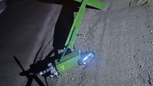 UPDATE O dronă a fost descoperită pe o plajă din Mamaia / Garda de Coastă: ”Resturile metalice par a aparține unui aparat de zbor neidentificat”