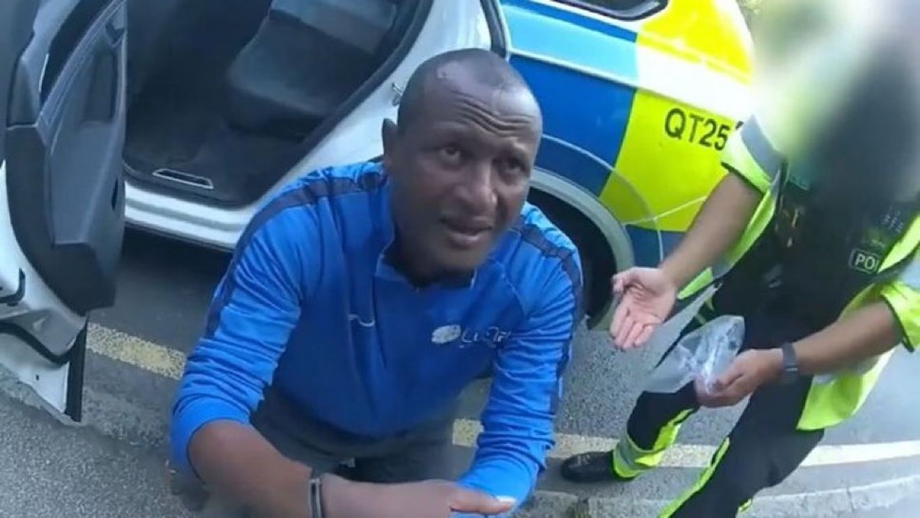 Solicitantul de azil care a declanșat un val de proteste în Marea Britanie a fost condamnat la 12 luni de închisoare/ A fost acuzat că a agresat sexual o fată de 14 ani și o femeie în Epping