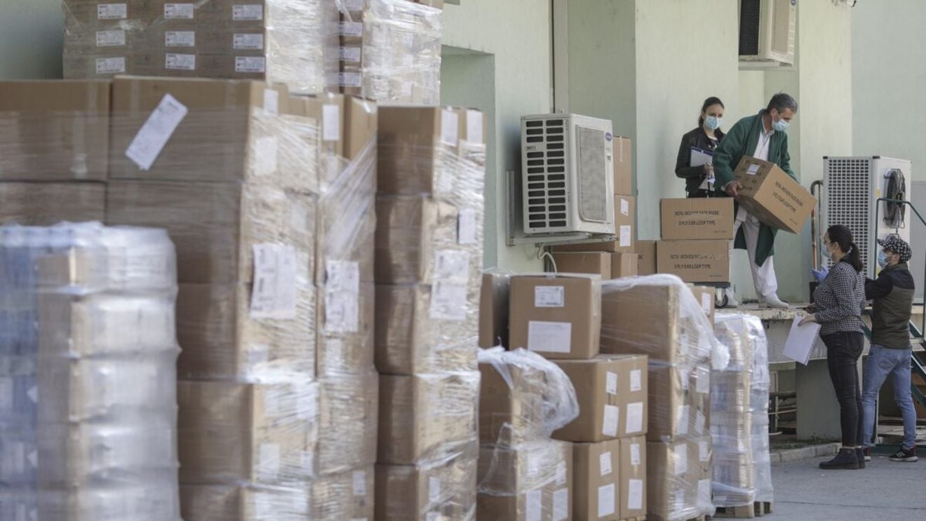 MApN cumpără sute de mii de produse destinate stabilizării și evacuării răniților