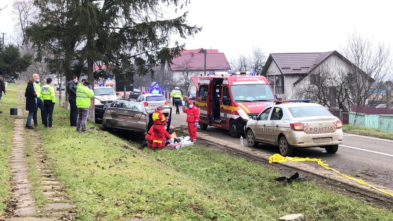 Botoșani: Un bărbat care a refuzat să oprească mașina la un filtru a fost împușcat de polițiștii care au tras în automobil