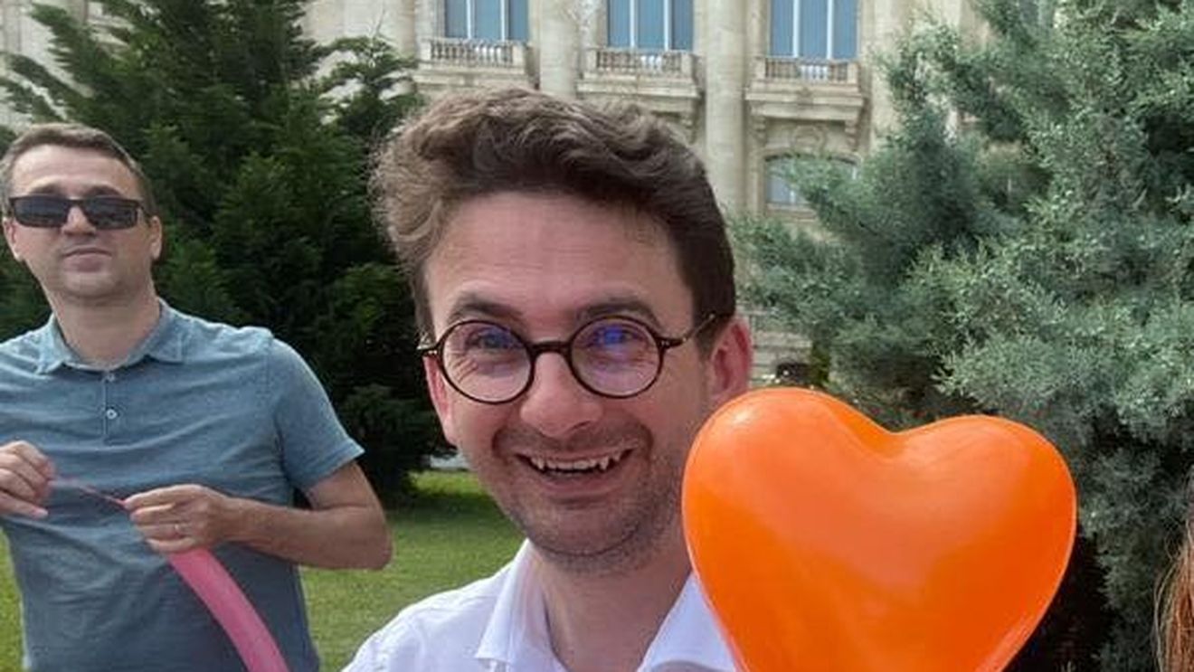 Iulian Bulai, după ce George Simion ar fi vrut să îl tragă de urechi: ”Dacă îți plac băieții, e mai bine să îți asumi. Respectăm opțiunile tale intime și te încurajăm să fii sincer”