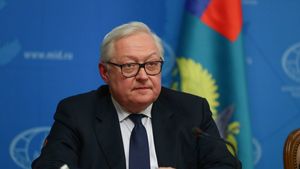 Ministrul adjunct de externe al Rusiei spune că discuțiile cu Ucraina sunt "inutile" după ce SUA au acceptat să trimită tancuri
