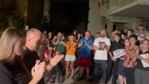 Botoșănenii au ieșit în stradă pentru a șasea zi, consecutiv / ”E timpul să spunem stop unui sistem medical putred până în măduva oaselor”