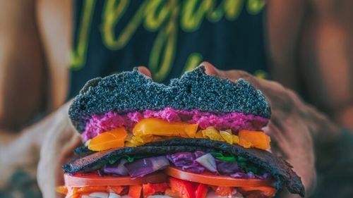 Sport și alimentele pe bază de plante: De ce au devenit Jocurile Olimpice de la Paris cele mai vegane de până acum / Regula 60 % de produse alimentare pe bază de plante se aplică doar spectatorilor, nu și sportivilor din satul olimpic