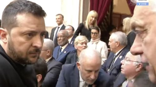 La întâlnirea din Argentina, Zelenski i-a cerut lui Orbán un motiv pentru care blochează aderarea Ucrainei la UE/ Liderul de la Kiev așteaptă răspunsul premierului ungar