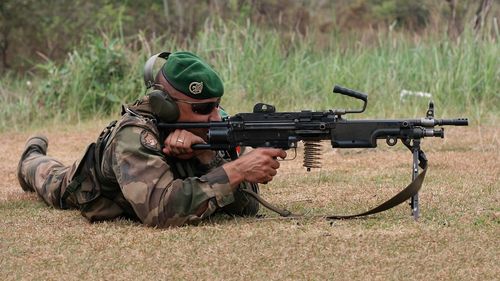 Franța dezminte că ar fi trimis membri ai Legiunii Străine în Ucraina