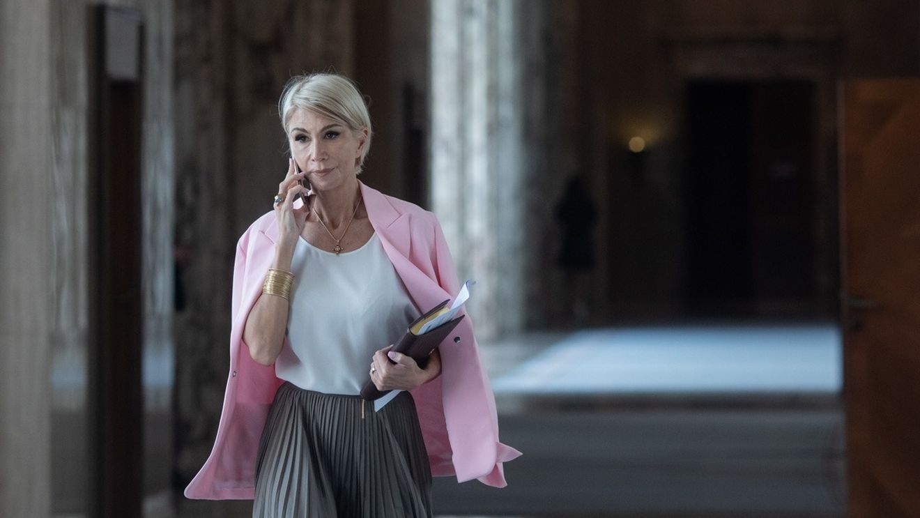 Raluca Turcan: Observ tot mai des cum Ilie Bolojan devine ţinta atacurilor dinspre PSD, de parcă ar fi duşmanul lor politic de moarte / În schimb, dinspre PNL se aude o tăcere asurzitoare, seamănă izbitor cu cea din alte momente-cheie din trecut