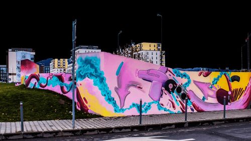 FOTO Festivalul Internațional de Artă Stradală din Sibiu: 11 artiști vor picta cinci blocuri de locuințe, un liceu și un cămin studențesc