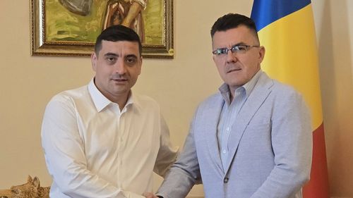 Dan Dungaciu, consultant pe relații externe al partidului extremist AUR / George Simion: Bine ai venit acasă / În anii 90, Dungaciu a scris la publicația neolegionară ”Mișcarea”