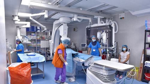 Spitalul din Oradea tratează pacienți și din Cluj. Primarul Florin Birta: Tocmai autorizat inclusiv pentru risc la incendii, spitalul din Oradea va fi singurul din țară nu doar cu heliport, ci și cu parcare supraterană și cu cea mai nouă policlinică