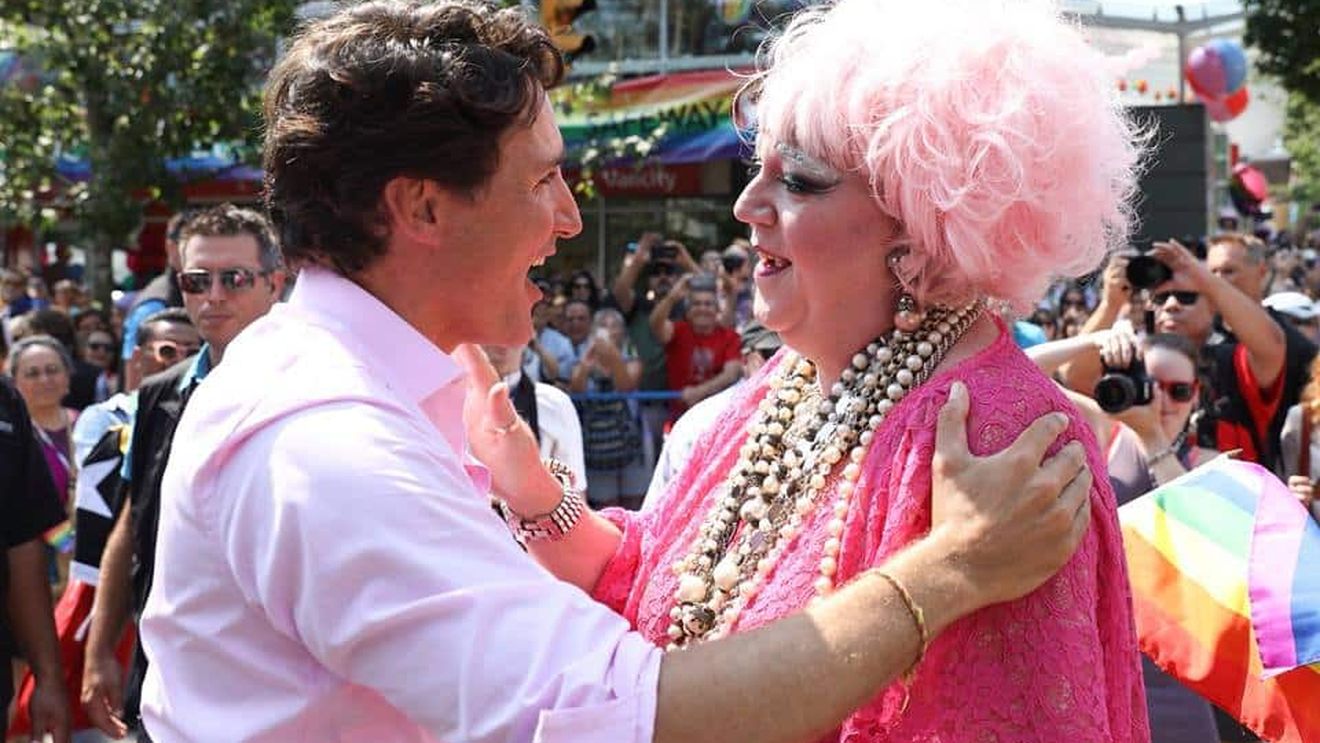 Probleme pentru Justin Trudeau. O petiţie online solicită luarea de măsuri împotriva premierului canadian, acuzat de hărțuire sexuală