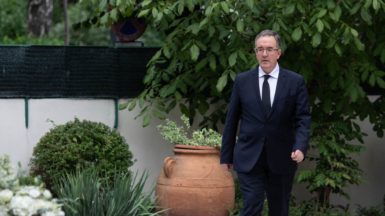 Ambasadorul Marii Britanii la Bucureşti: Regele Charles este un rege modern pentru o epocă modernă. La începutul discursului va spune că vine să slujească, nu să fie slujit