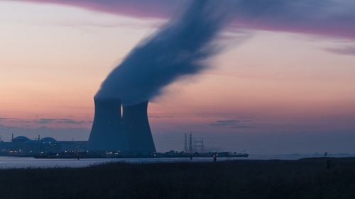 Un reactor nuclear s-a oprit în Elveţia după o eroare de manipulare