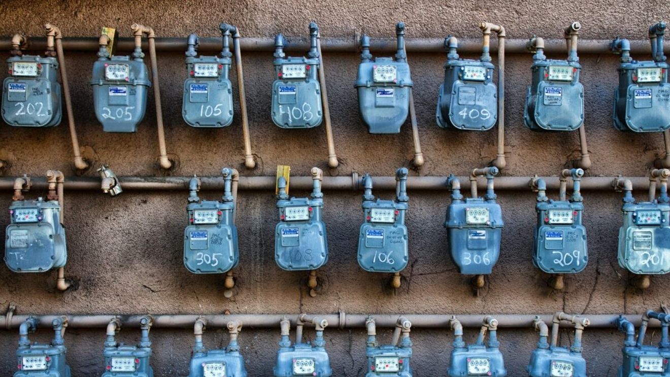 Primarii și șefii de consilii județene au venit la guvern ca să ceară bani pentru facturile de energie