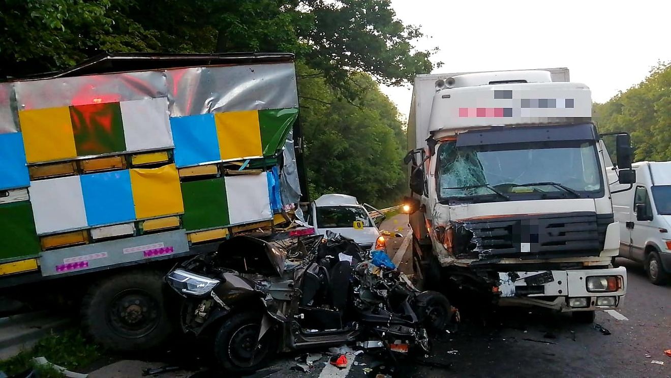 Accident grav pe autostrada A1 București-Pitești/ Un bărbat de 45 de ani a murit