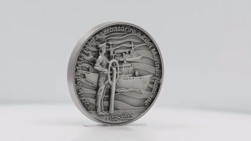 VIDEO Medalie aniversară lansată de Ziua Marinei Române, la 120 de ani de la prima sărbătorire/ Fregata Mărășești, pe aversul medaliei