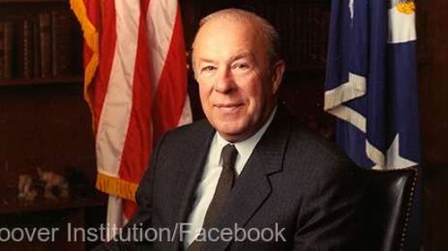 A murit George Shultz, fostul secretar de stat al preşedintelui republican Ronald Reagan și arhitect important al diplomației SUA la sfârșitul Războiului Rece/ Shultz avea 100 de ani