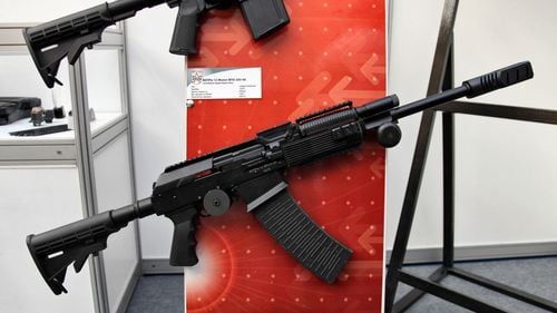 Cum schimbă dronele FPV războiul: Un colonel nord-coreean ucis în Kursk avea asupra lui două arme automate – un AK-47 și un shotgun, pentru drone