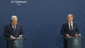 Cancelarul Germaniei, Olaf Scholz, își exprimă dezgustul față de declarațiile președintelui Mahmoud Abbas care a comparat atitudinea Israelului față de palestinieni cu Holocaustul