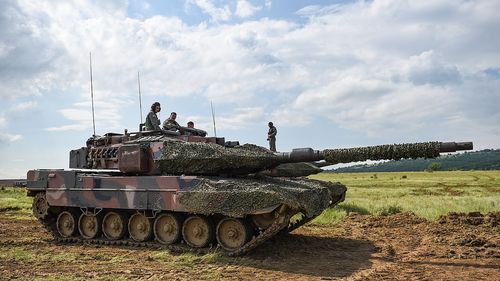 Polonia anunță că va aplica pentru permisiunea Germaniei de a trimite Ucrainei tancuri Leopard: "Dacă Germania nu va face parte din această coaliţie, tot ne vom transfera tancurile în Ucraina împreună cu alţii"