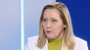 Elena Lasconi: Nu mă retrag din cursa pentru prezidențiale