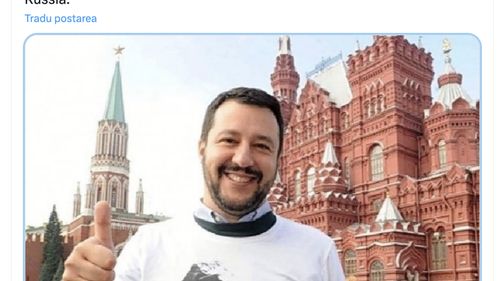 Momentul în care Matteo Salvini, aliatul lui George Simion, se fotografia în Piața Roșie din Moscova cu un tricou cu Putin