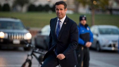 Directorul serviciului de informații naționale: Rusia și Iranul au obținut informații despre listele electorale americane/ Alegătorii au primit emailuri de intimidare