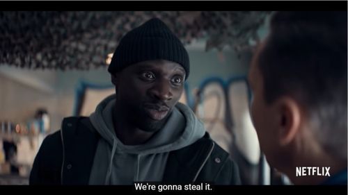 Netflix a lansat primul magazin online cu produse inspirate din seriale/ Haine şi obiecte de decor inspirate de Lupin, concepute în colaborare cu Muzeul Luvru