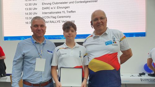 Ianis Scutaru, un elev de 13 ani din Piatra Neamț, a intrat în Cartea Recordurilor: este campion mondial absolut la telegrafie viteză / A telegrafiat 1.160 de semne pe minut