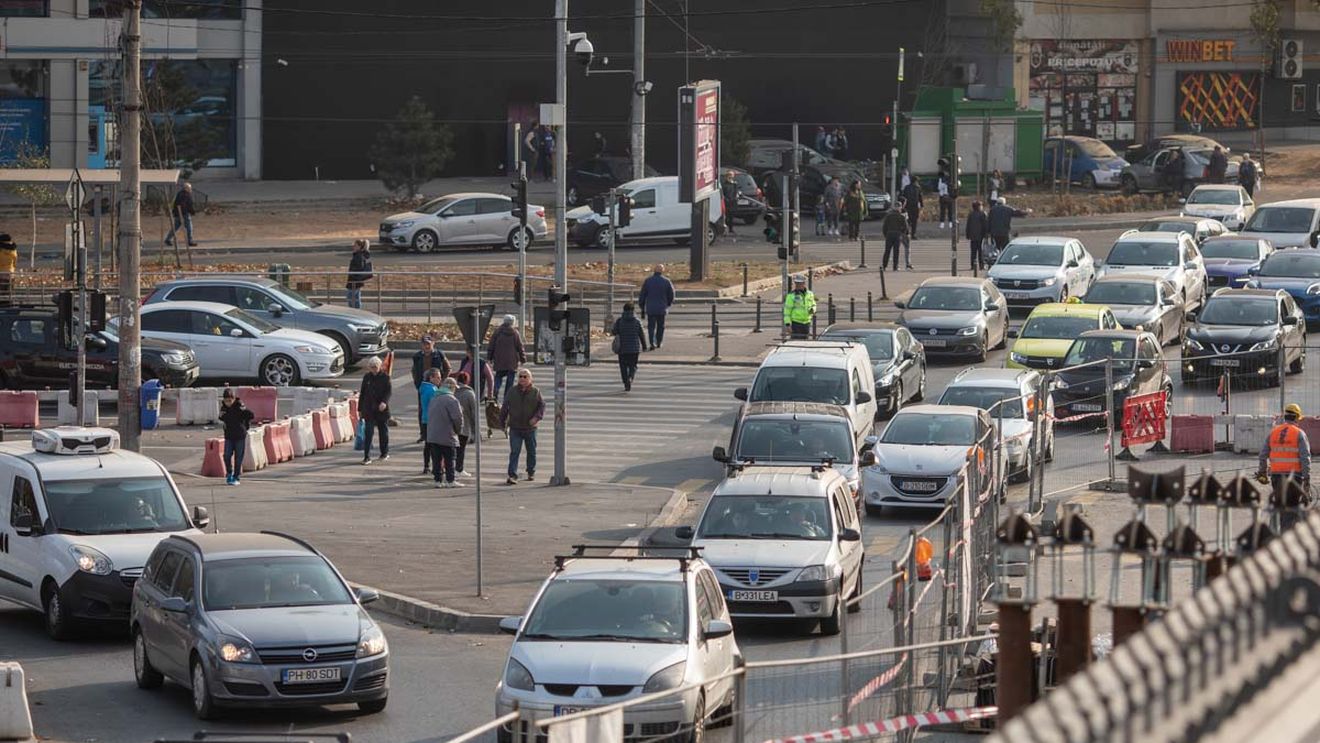 Autobuzele liniilor 243, 282 și N103 revin pe traseele de bază pe sensul spre Bd. Lacul Tei
