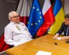 În ziua în care l-a decorat pe Lech Walesa care a câștigat lupta cu un sistem autoritar, Nicușor Dan spune că el nu poate lupta cu Sistemul care încearcă să domine o societate liberă
