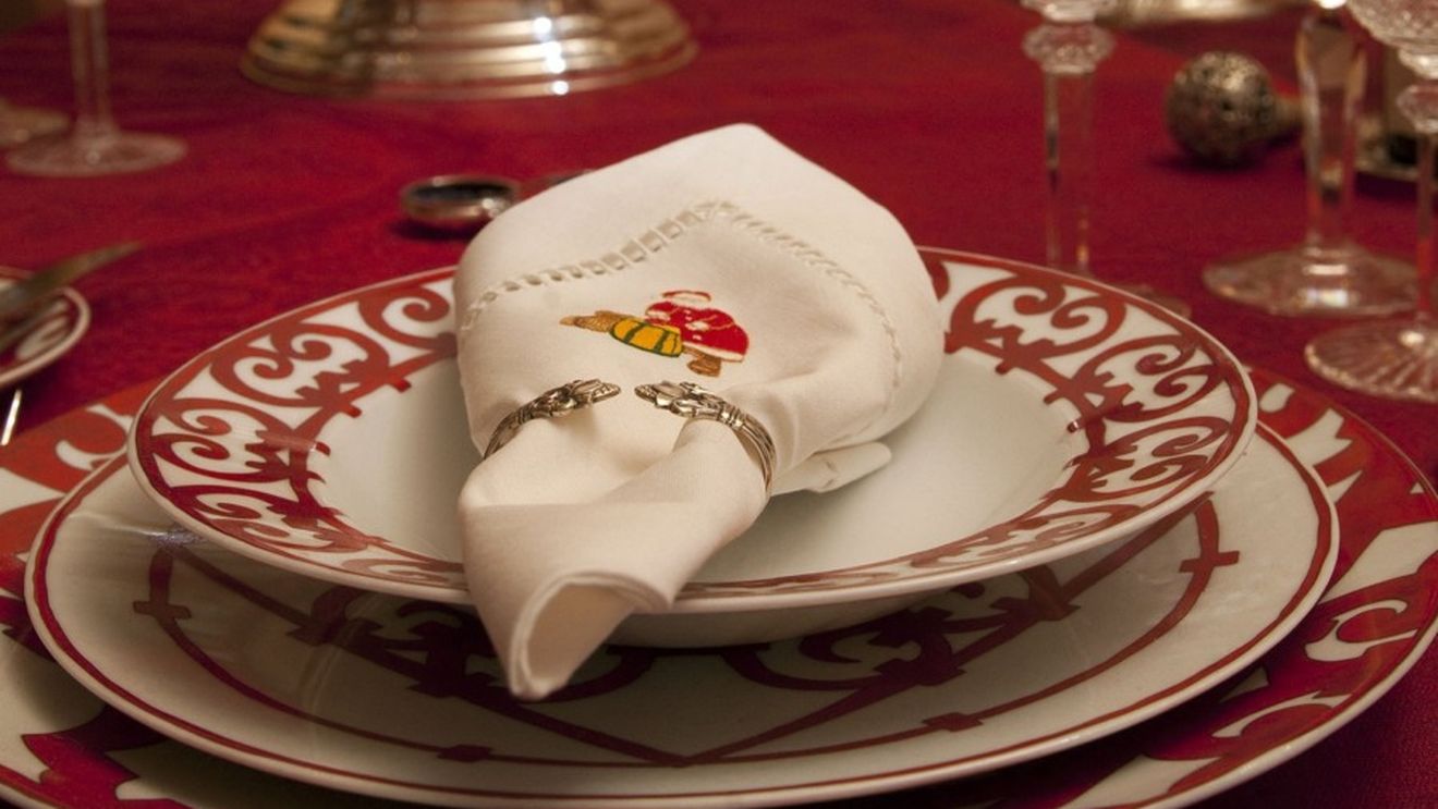 Grupul de lux Hermès construiește o nouă fabrică de porțelan în Franța
