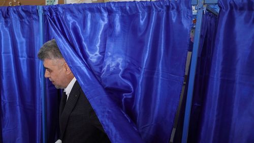 ALEGERI PREZIDENŢIALE 2025 - Marcel Ciolacu: Am votat raţional, pentru ca România să poată construi în continuare, pentru că a bloca sau a demola este cel mai simplu / Avem nevoie de unitate și nu de ură și violență în fața pericolelor