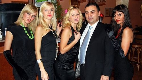 Unul dintre cele mai mari dosare de contrabandă cu alcool din România, restituit la DIICOT după 8 ani prin instanțe / Omul de afaceri Liviu Jitea, pe cale să scape de acuzații