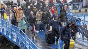 Peste 480 de mii de ucraineni au intrat în România de la declanşarea crizei şi până vineri la miezul nopții
