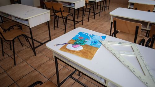 Elevii din România fac cei mai mulți ani de școală obligatorie din Europa, arată un raport Eurydice / Din 12 ani de școală, un elev în România învață doar 8,4 ani, potrivit Indicelui Capitalului Uman