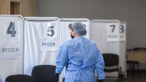 Raed Arafat susține că 8 milioane de români vaccinați înseamnă că ”s-a făcut ceva” având în vedere reticența populației la imunizare